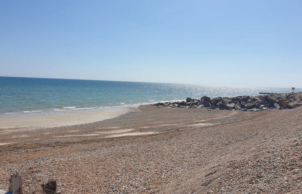 Beach-at-The-Annexe-Lancing